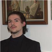 Étudiant en droit ( L2 ) et passionné de langue étrangère je vous propose des cours de soutien en anglais à tout niveau !